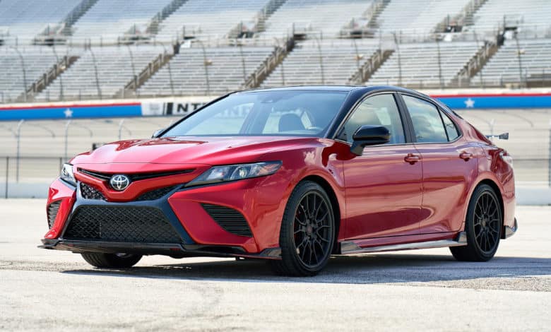 2020 Toyota Camry Review, Pricing, & Specs